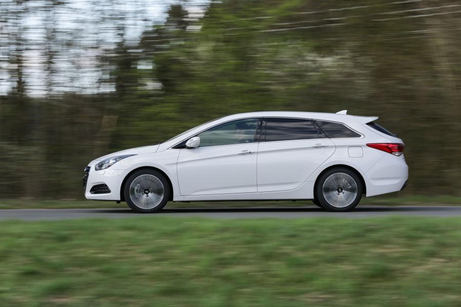  Hyundai i40 Wagon 2015 года  (фото 19 из 30)